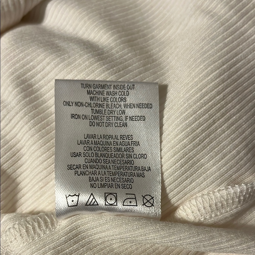 Copper Key Cream Ribbed Button-Up Shirt - Picture 9 of 9